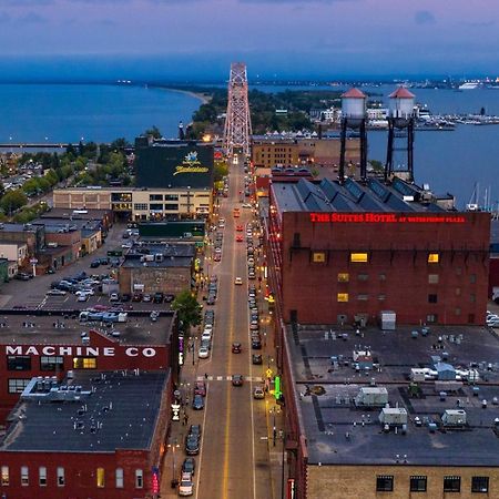 The Suites Hotel At Waterfront Plaza Duluth Esterno foto