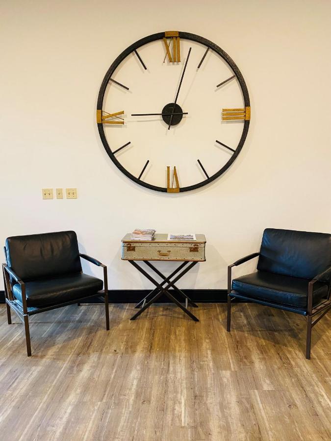 The Suites Hotel At Waterfront Plaza Duluth Esterno foto