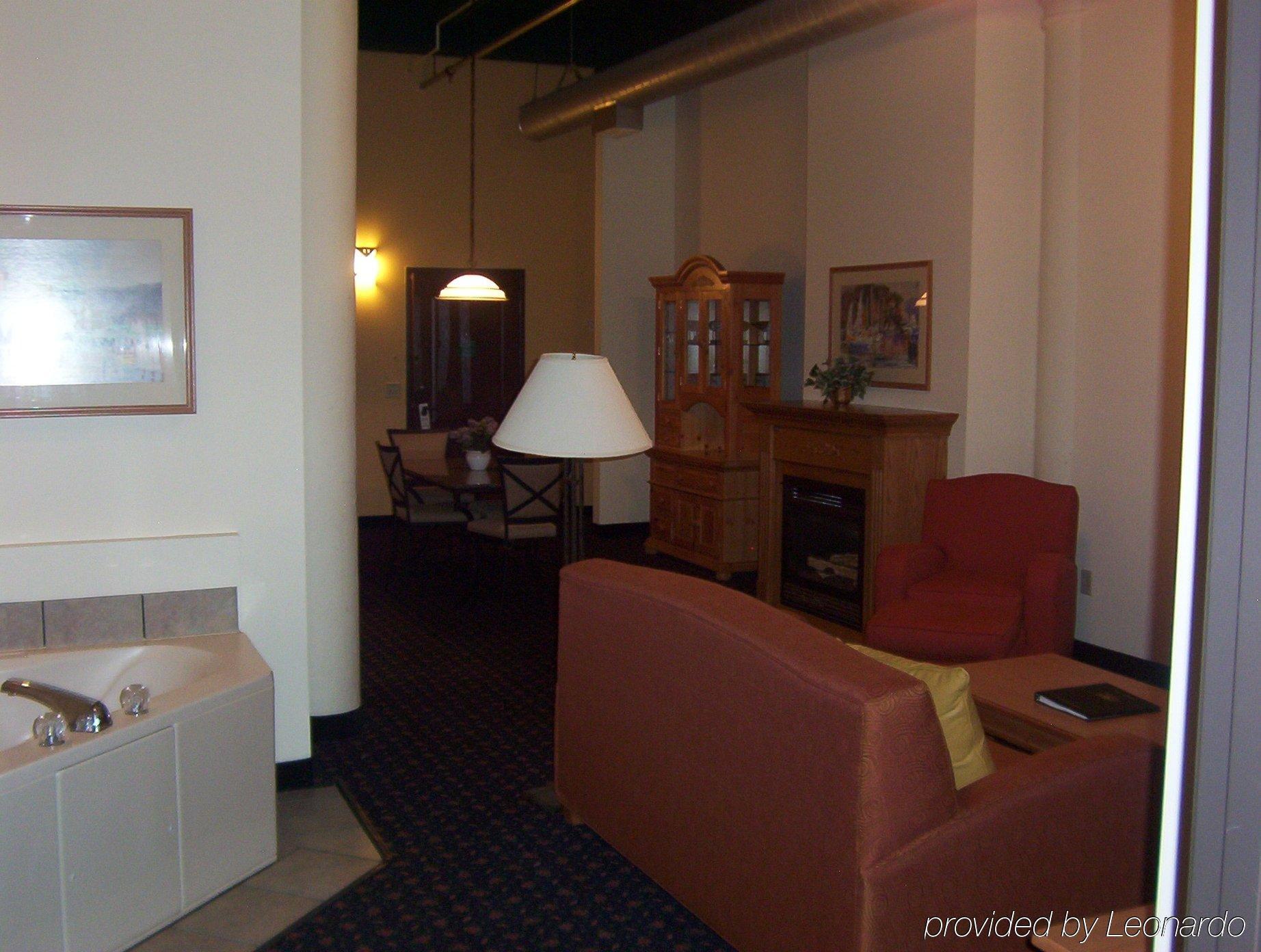 The Suites Hotel At Waterfront Plaza Duluth Camera foto